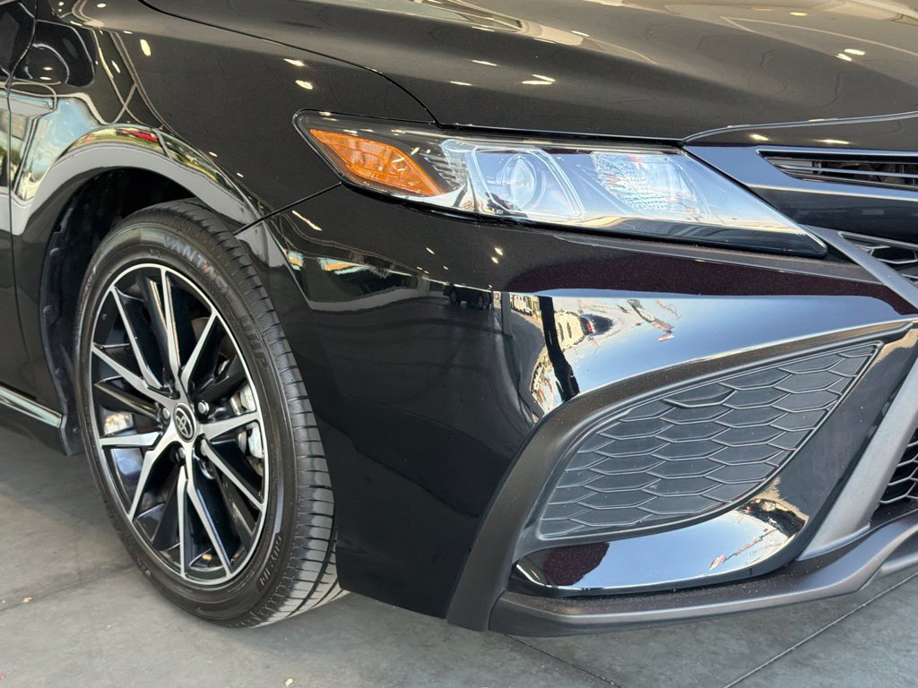 Certified 2024 Toyota Camry SE FWD image 9
