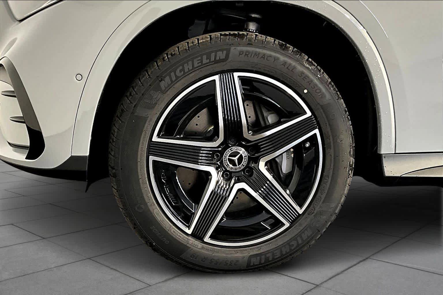 New 2026 Mercedes-Benz GLC 300 4MATIC image 17