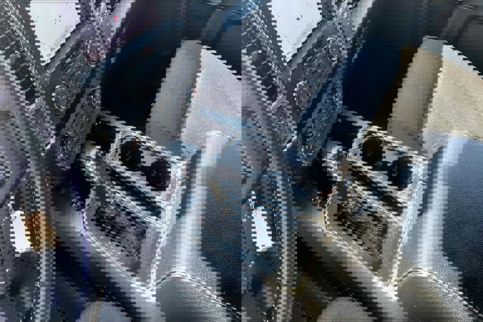 Used 2019 Ford F150 XLT w/ Equipment Group 302A Luxury image 19