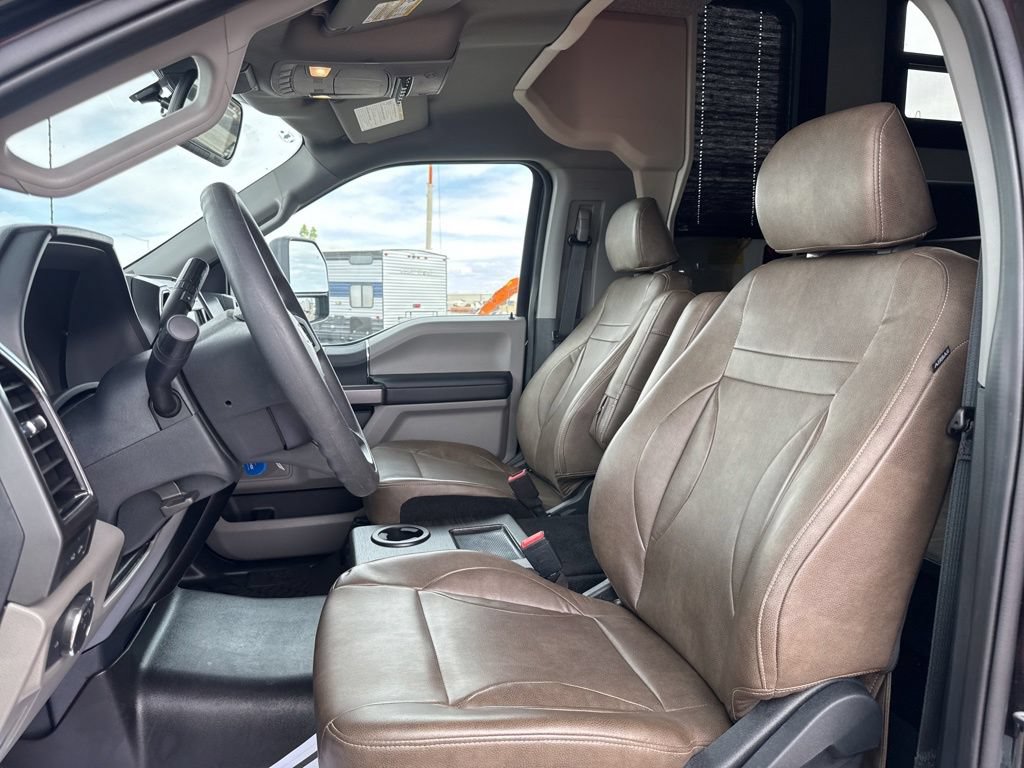 Used 2022 Ford F550 4x4 Regular Cab Super Duty w/ XLT Value Package image 24