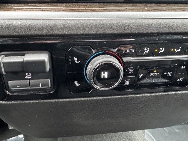 Certified 2024 Chevrolet Silverado 3500 LT w/ Convenience Package image 9