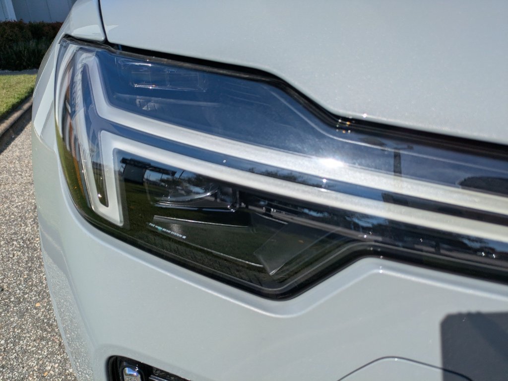New 2027 Volvo XC90 B6 Ultra AWD/4WD image 10