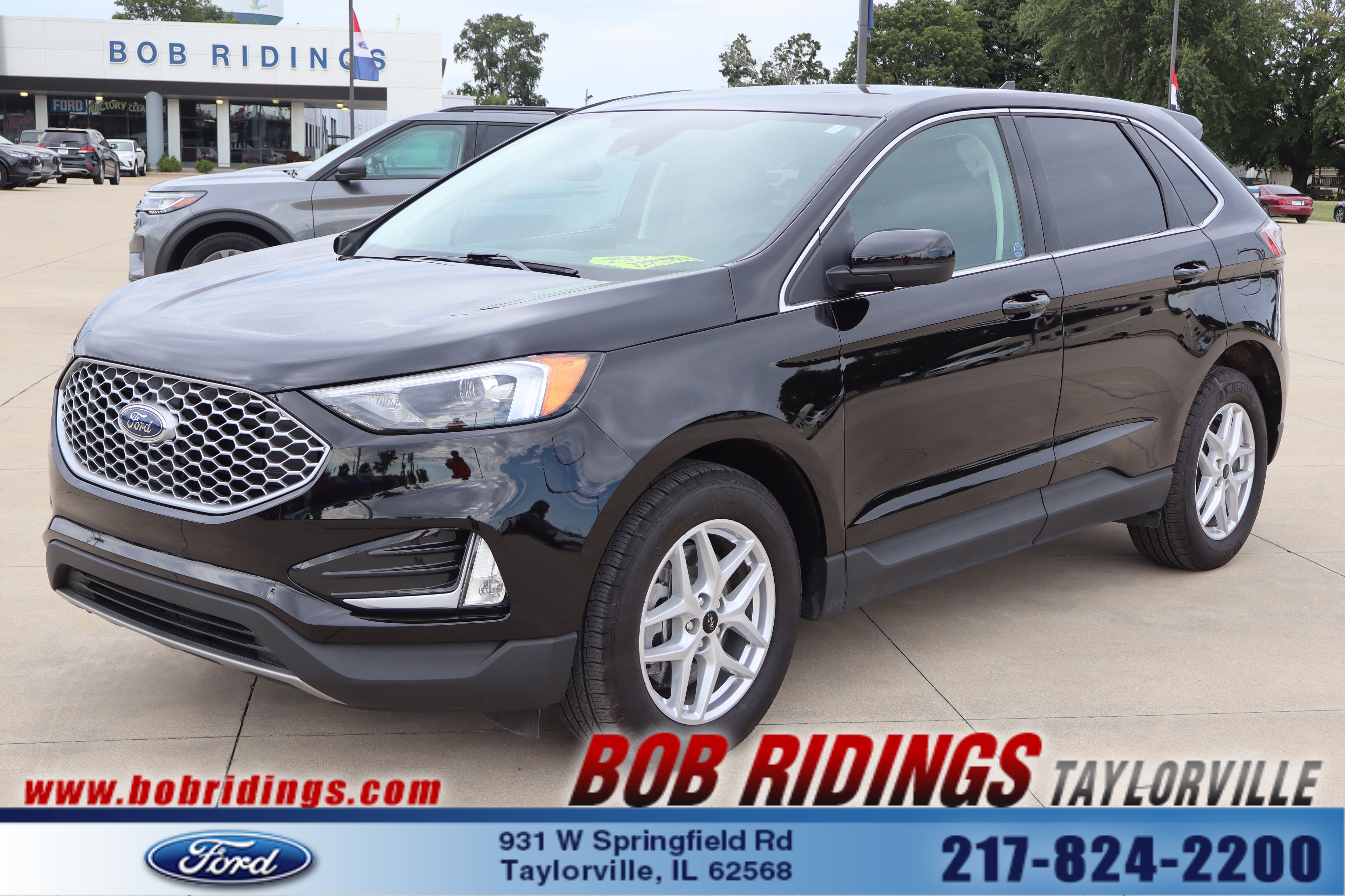 Used 2024 Ford Edge SEL w/ Convenience Package