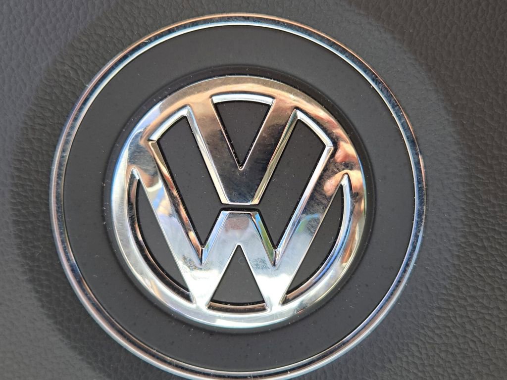 Used 2014 Volkswagen Beetle 1.8T image 20