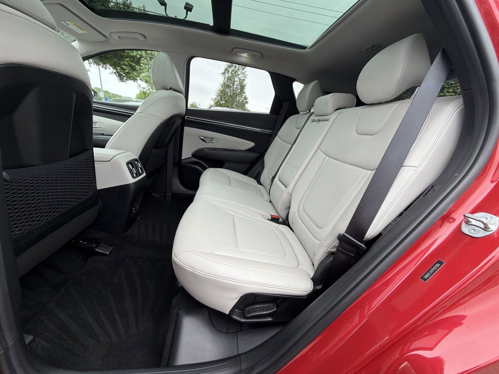 Certified 2023 Hyundai Tucson Limited AWD/4WD image 25