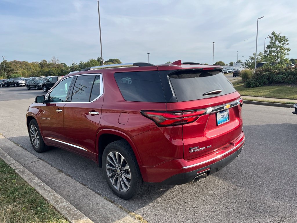 Used 2023 Chevrolet Traverse Premier w/ LPO, Floor Liner Package AWD/4WD image 4
