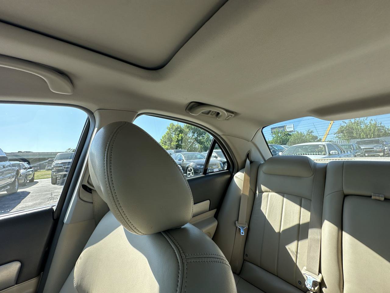 Used 2005 Lincoln LS RWD image 58