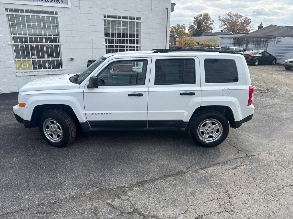 Used 2011 Jeep Patriot Sport image 5