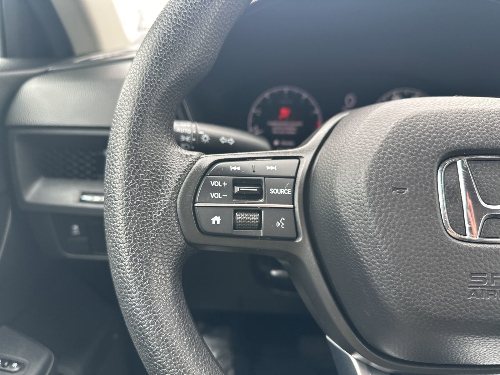 Used 2023 Honda CR-V LX image 42