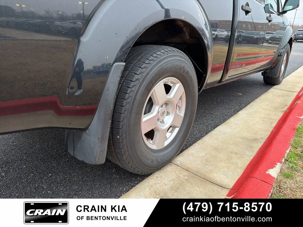 Used 2008 Nissan Frontier SE w/ SE Value Truck Pkg image 8