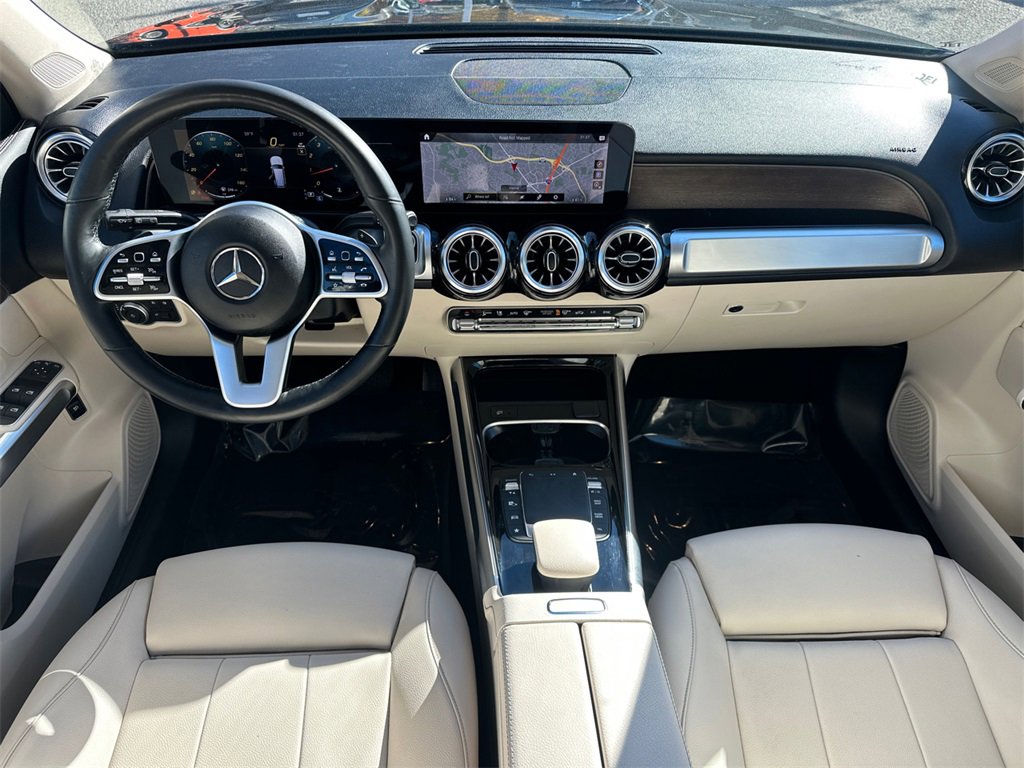 Used 2023 Mercedes-Benz GLB 250 4MATIC image 18