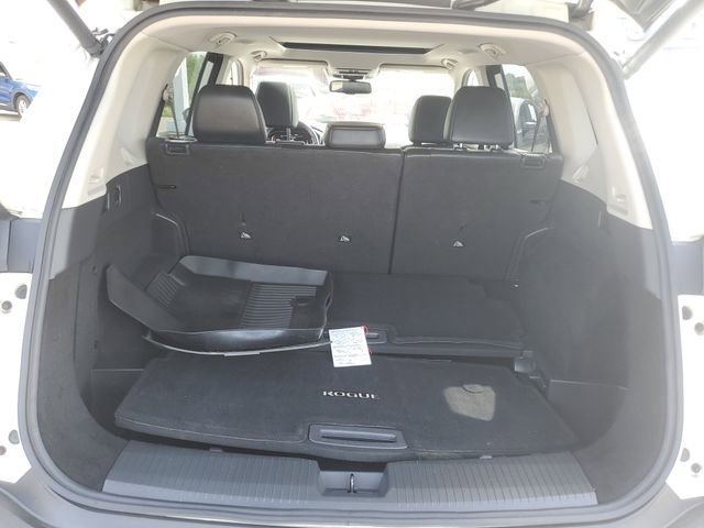 Used 2021 Nissan Rogue Platinum AWD/4WD image 9