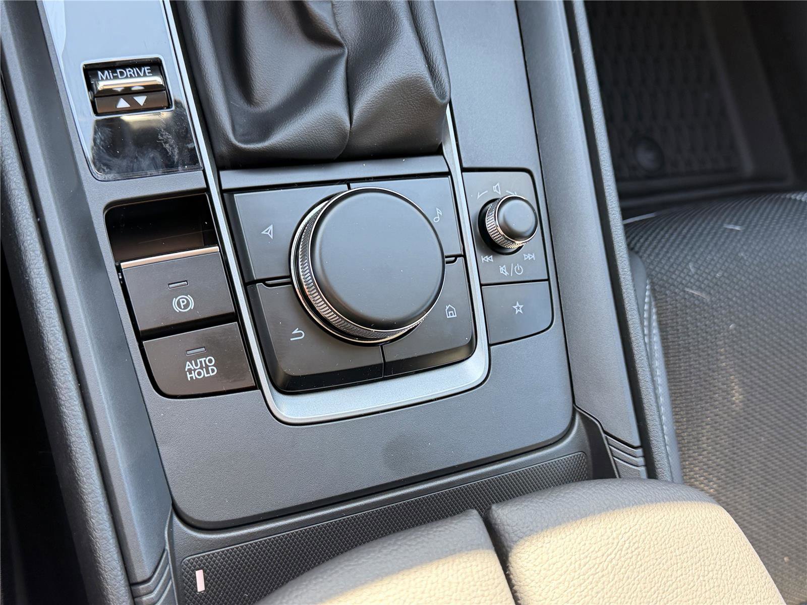 New 2026 MAZDA CX-50 Meridian Edition w/ Weather Package image 28
