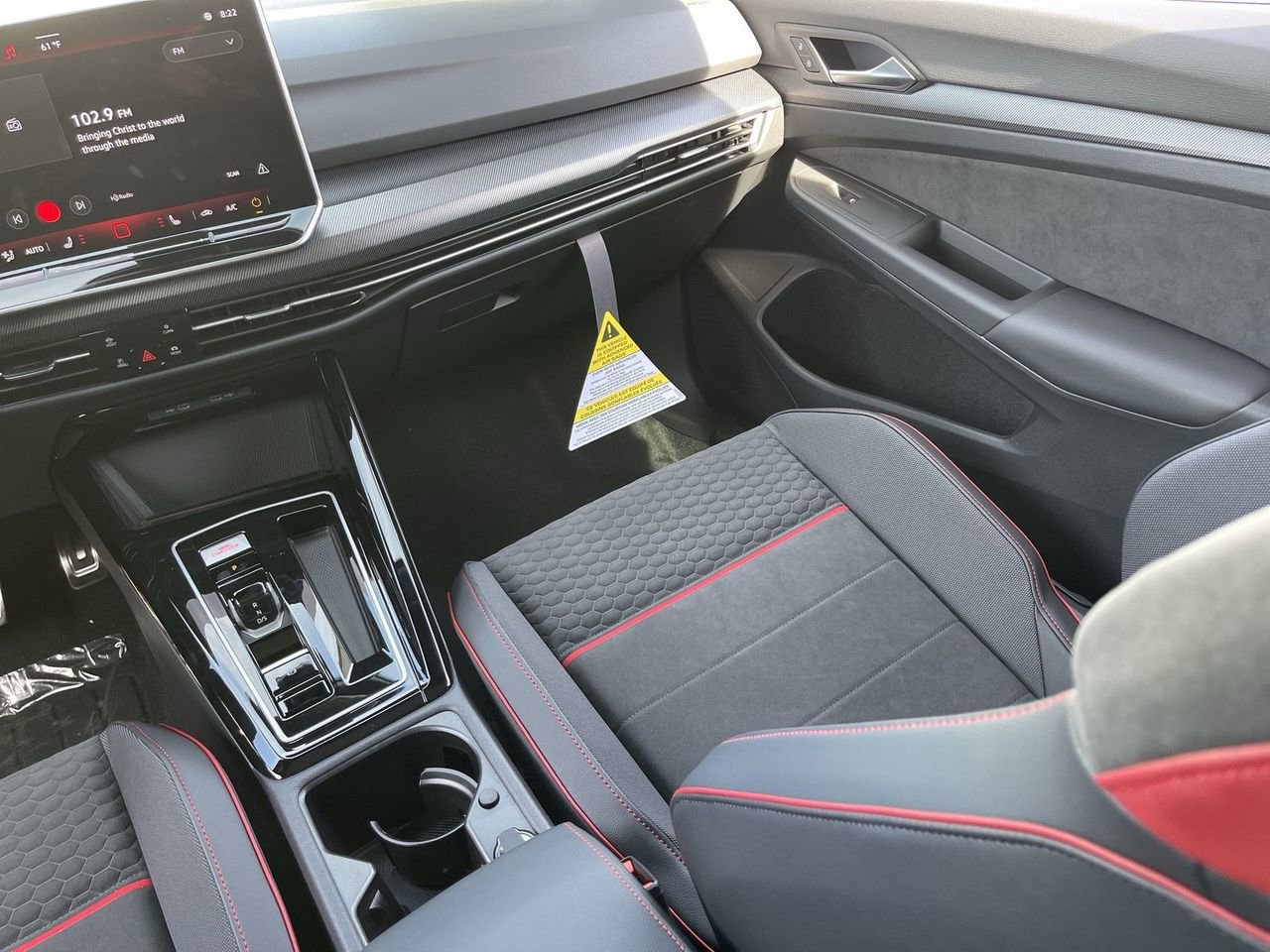 New 2026 Volkswagen GTI SE image 12