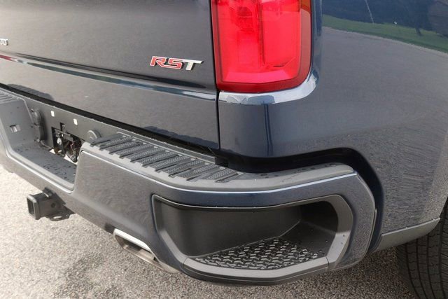 Used 2022 Chevrolet Silverado 1500 RST w/ Convenience Package II image 8