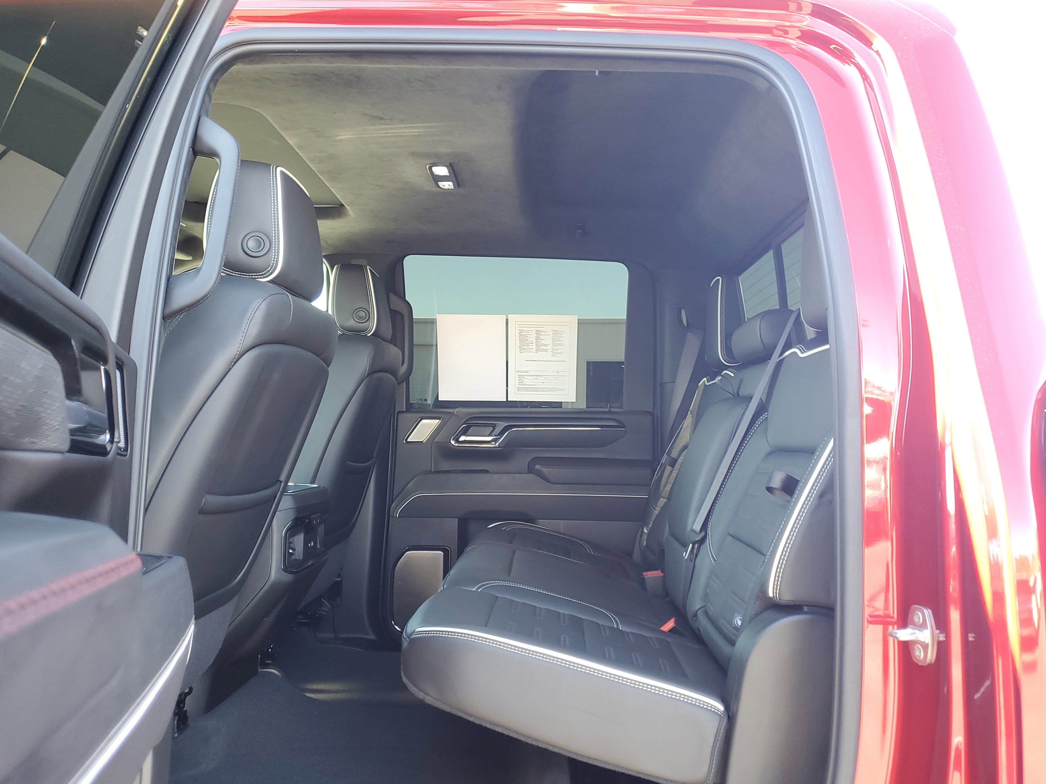 Used 2024 GMC Sierra 2500 AT4X w/ AT4X AEV Edition image 13