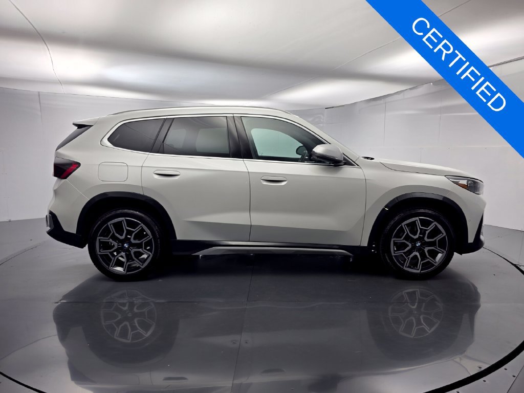 Certified 2023 BMW X1 xDrive28i w/ Premium Package AWD/4WD image 3
