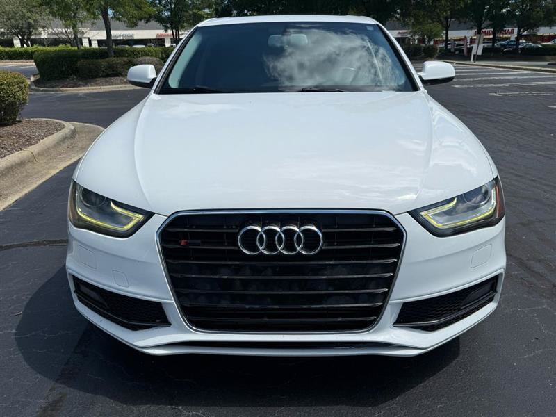 Used 2015 Audi A4 2.0T Premium w/ Audi MMI Navigation FWD image 3