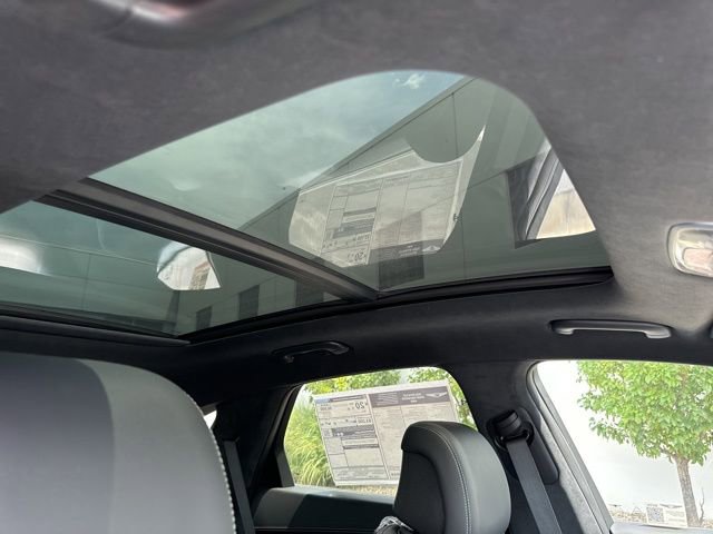 Used 2025 Genesis GV70 3.5T Sport w/ Sport Advanced Package image 22