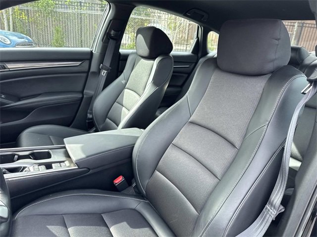 Used 2022 Honda Accord Sport image 16