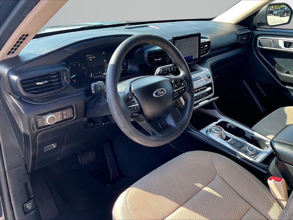 Used 2023 Ford Explorer 4WD image 15