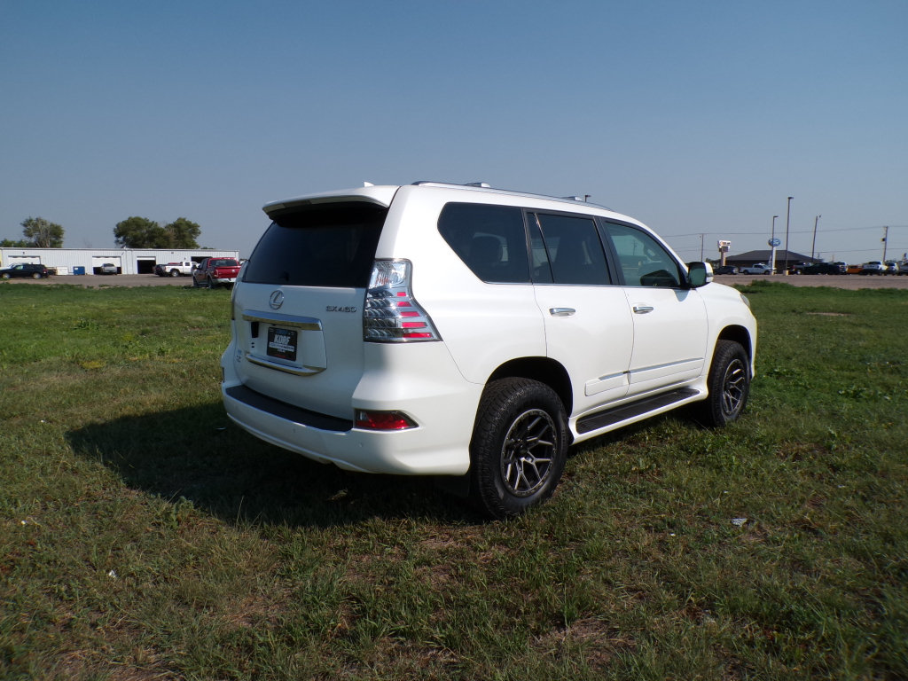 Used 2016 Lexus GX 460 AWD/4WD image 12