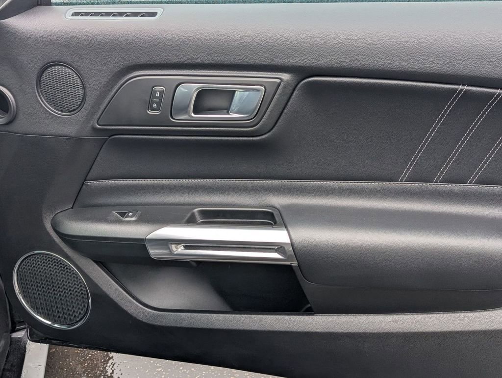 Used 2022 Ford Mustang GT Premium RWD image 50