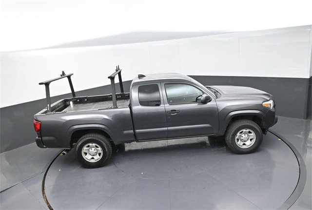 Used 2022 Toyota Tacoma SR image 16