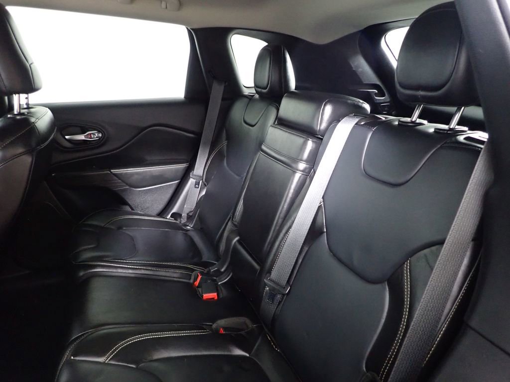 Used 2014 Jeep Cherokee Limited AWD/4WD image 36