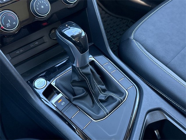 Certified 2023 Volkswagen Taos SE w/ Panoramic Sunroof Package image 32