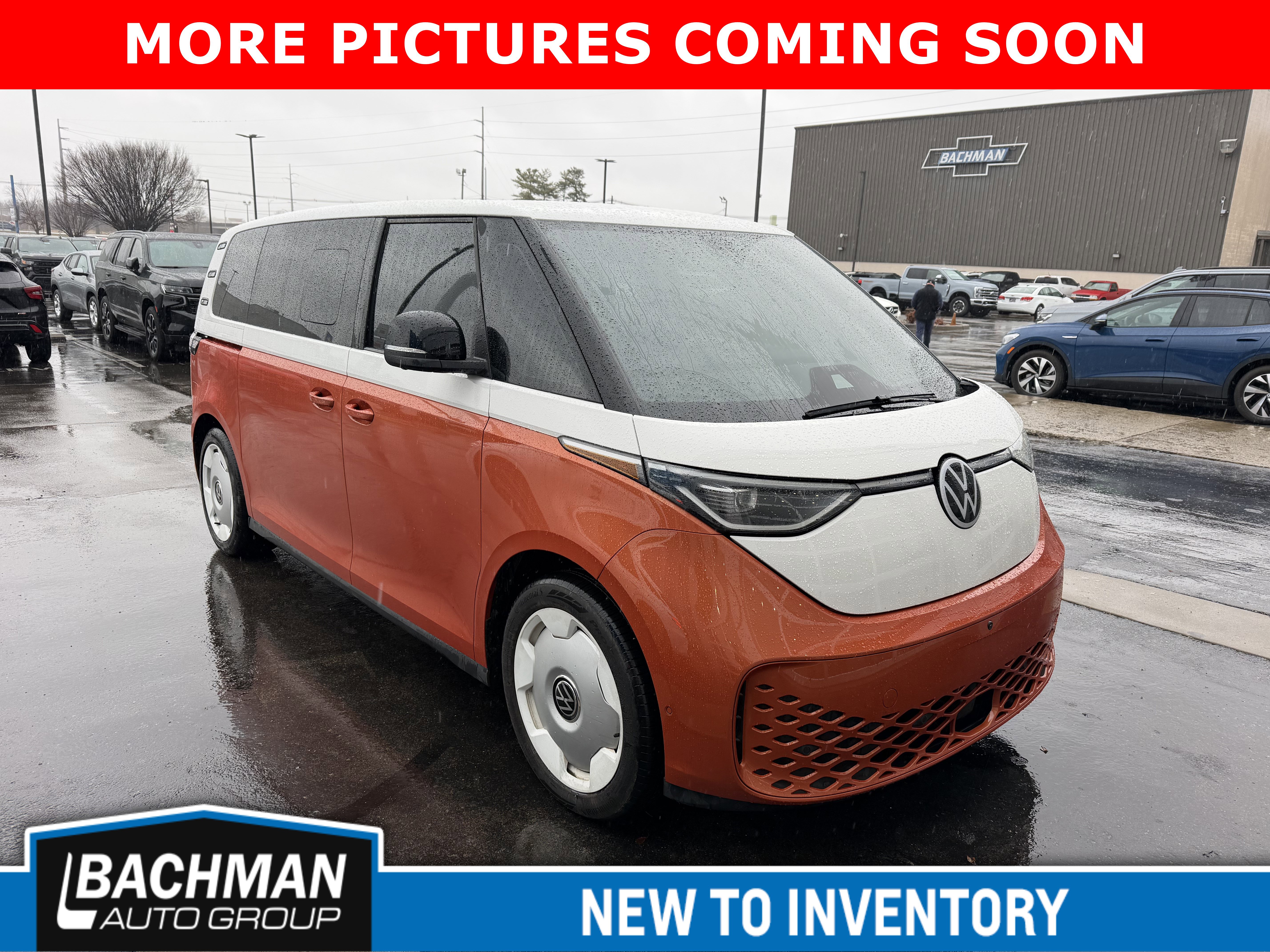 Used 2025 Volkswagen ID. Buzz 1st Edition image 2