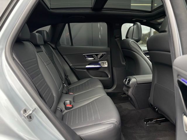 Used 2026 Mercedes-Benz GLC 300 4MATIC image 46