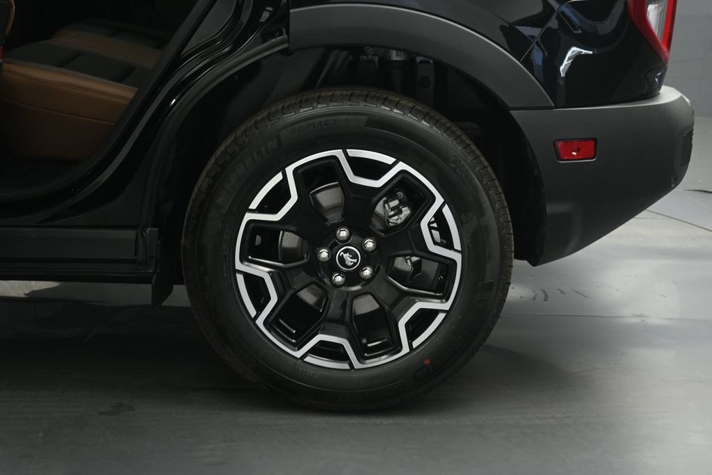 New 2026 Ford Bronco Sport Outer Banks w/ Outer Banks Tech Package+ AWD/4WD image 19