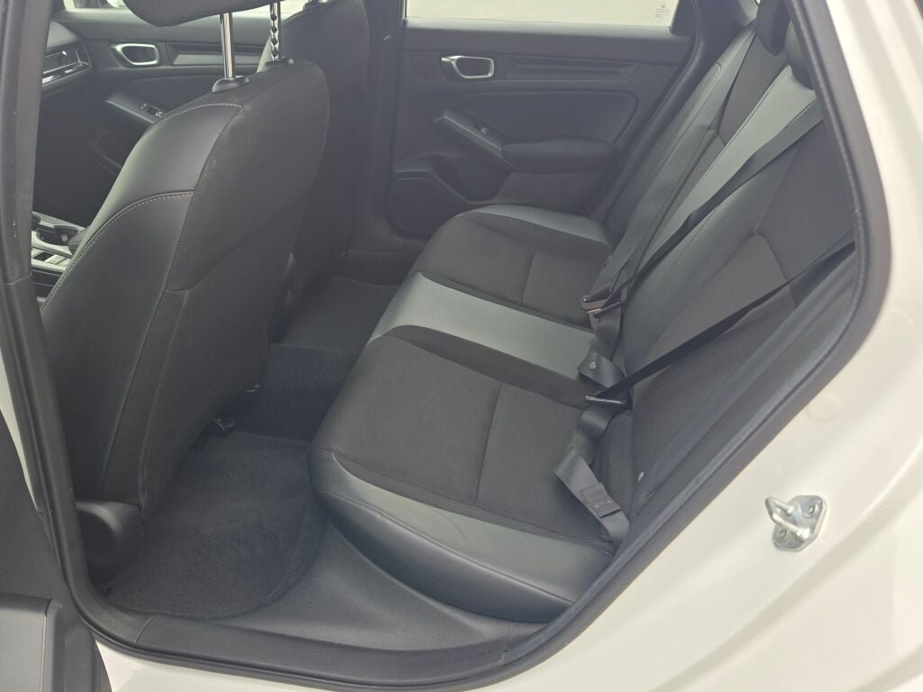 Used 2023 Honda Civic Sport image 13
