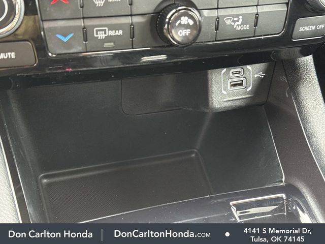 Used 2024 Jeep Compass Latitude AWD/4WD image 22