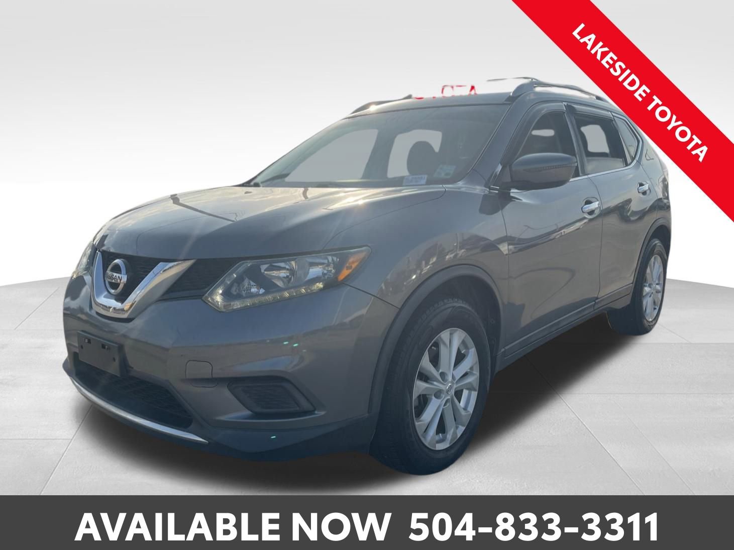 Used 2016 Nissan Rogue SV image 1
