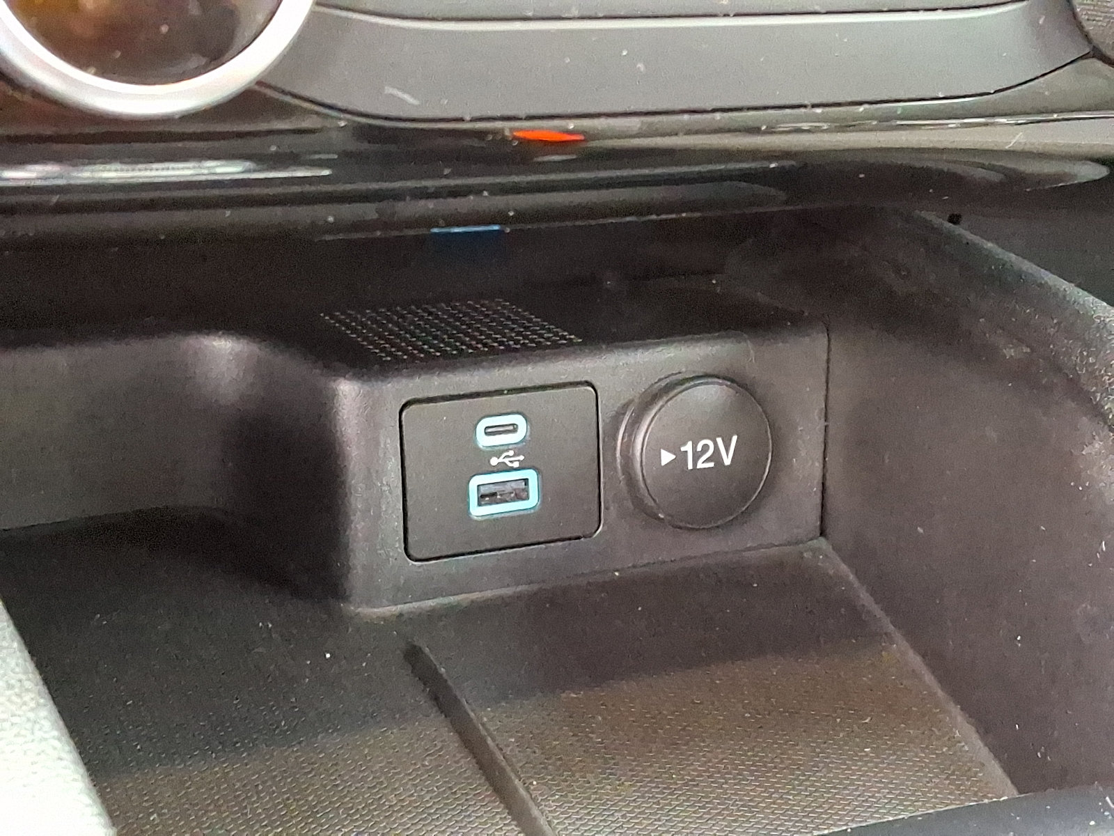 Certified 2022 Ford Escape SE AWD/4WD image 19