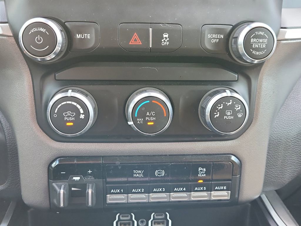 Used 2021 RAM 3500 Lone Star w/ Level 1 Equipment Group AWD/4WD image 20