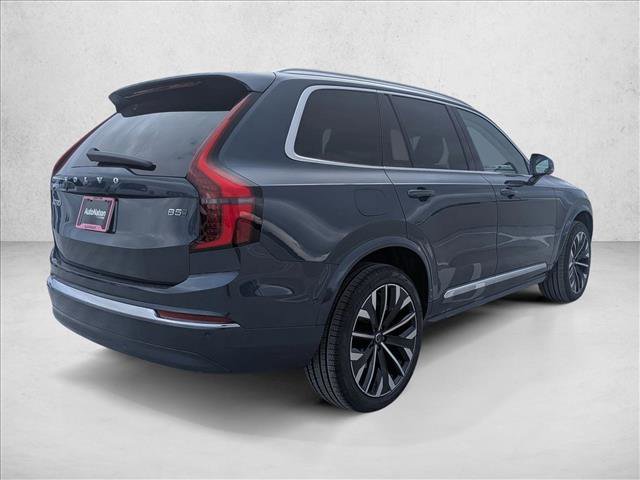 New 2026 Volvo XC90 B5 Plus image 2
