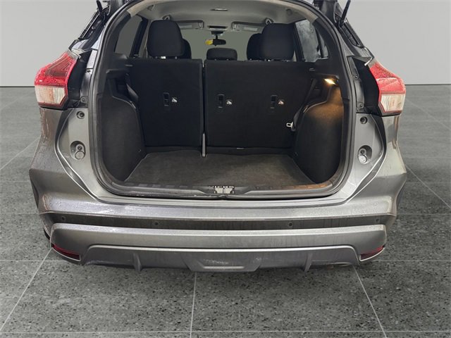 Used 2021 Nissan Kicks SV image 13