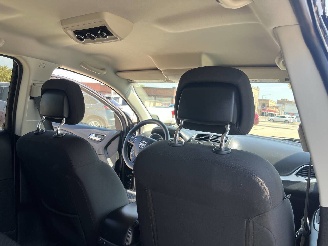 Used 2018 Dodge Journey SE w/ Safe & Sound Group image 26