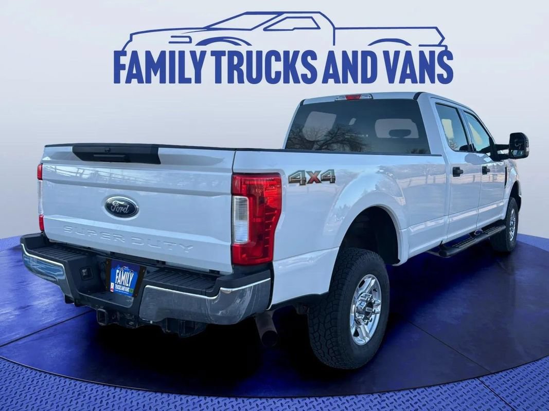 Used 2017 Ford F250 XLT AWD/4WD image 5