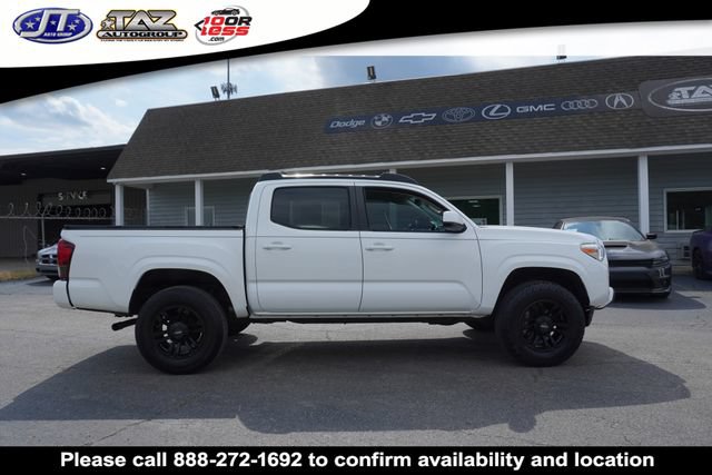 Used 2020 Toyota Tacoma SR w/ SR Convenience Package RWD image 12