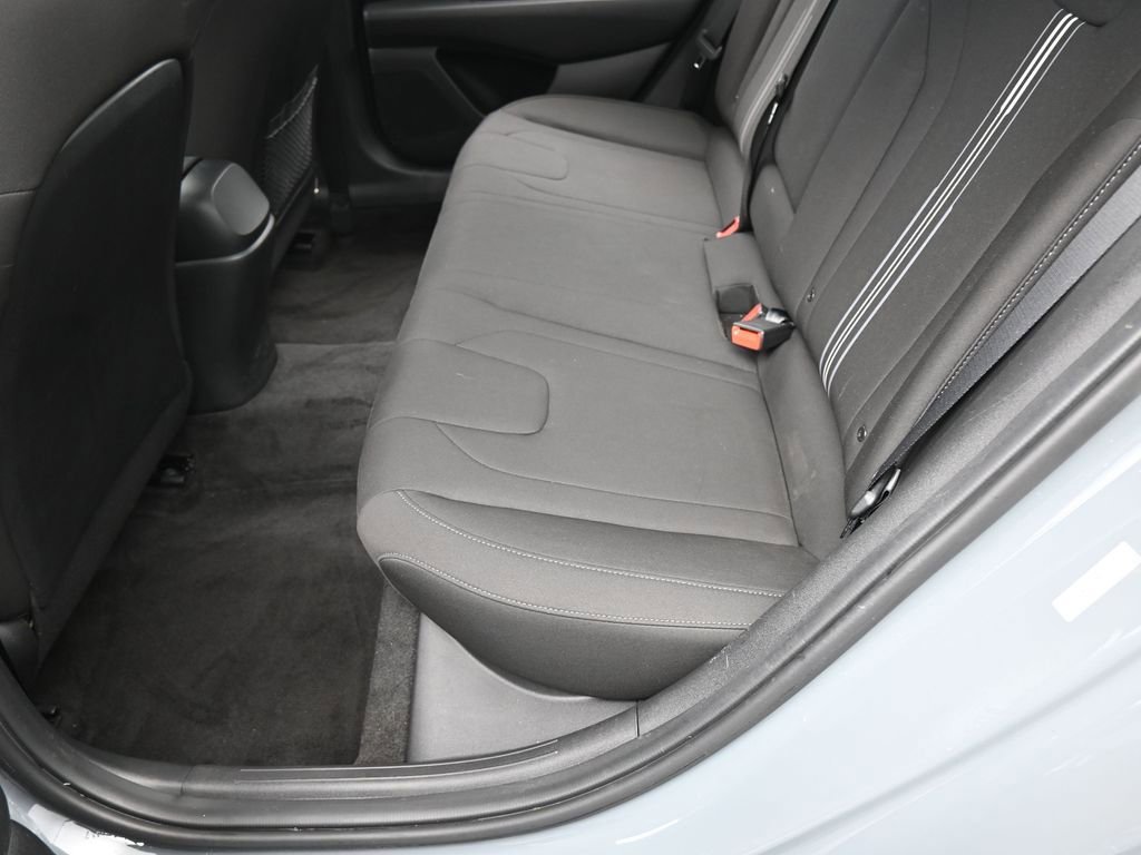 Used 2022 Hyundai Elantra SEL w/ Convenience + Premium Package FWD image 31