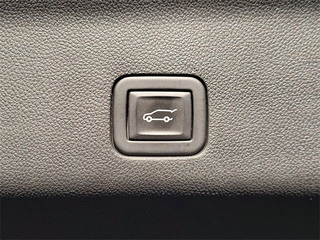 Used 2024 Chevrolet Tahoe LT image 24