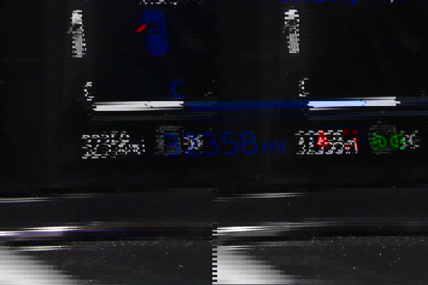 Used 2023 Cadillac Escalade V w/ LPO, ONYX Package image 63