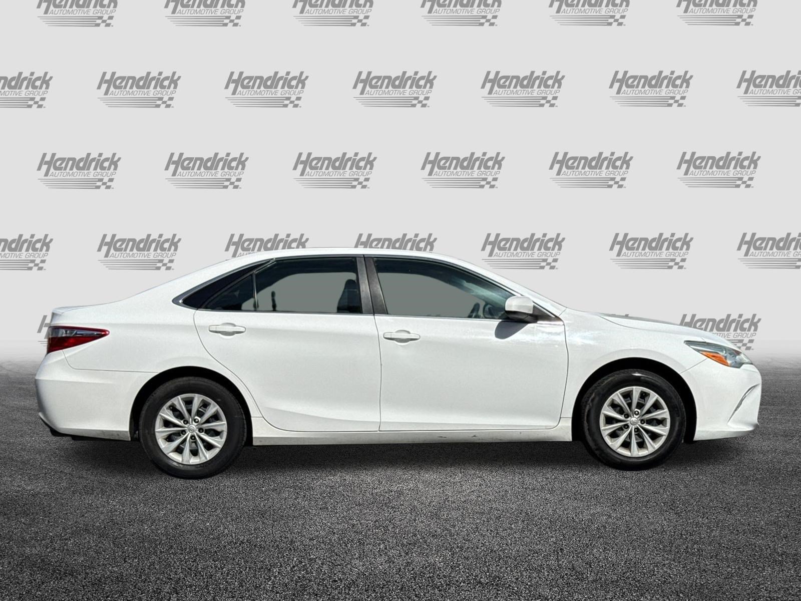 Used 2016 Toyota Camry LE FWD image 3