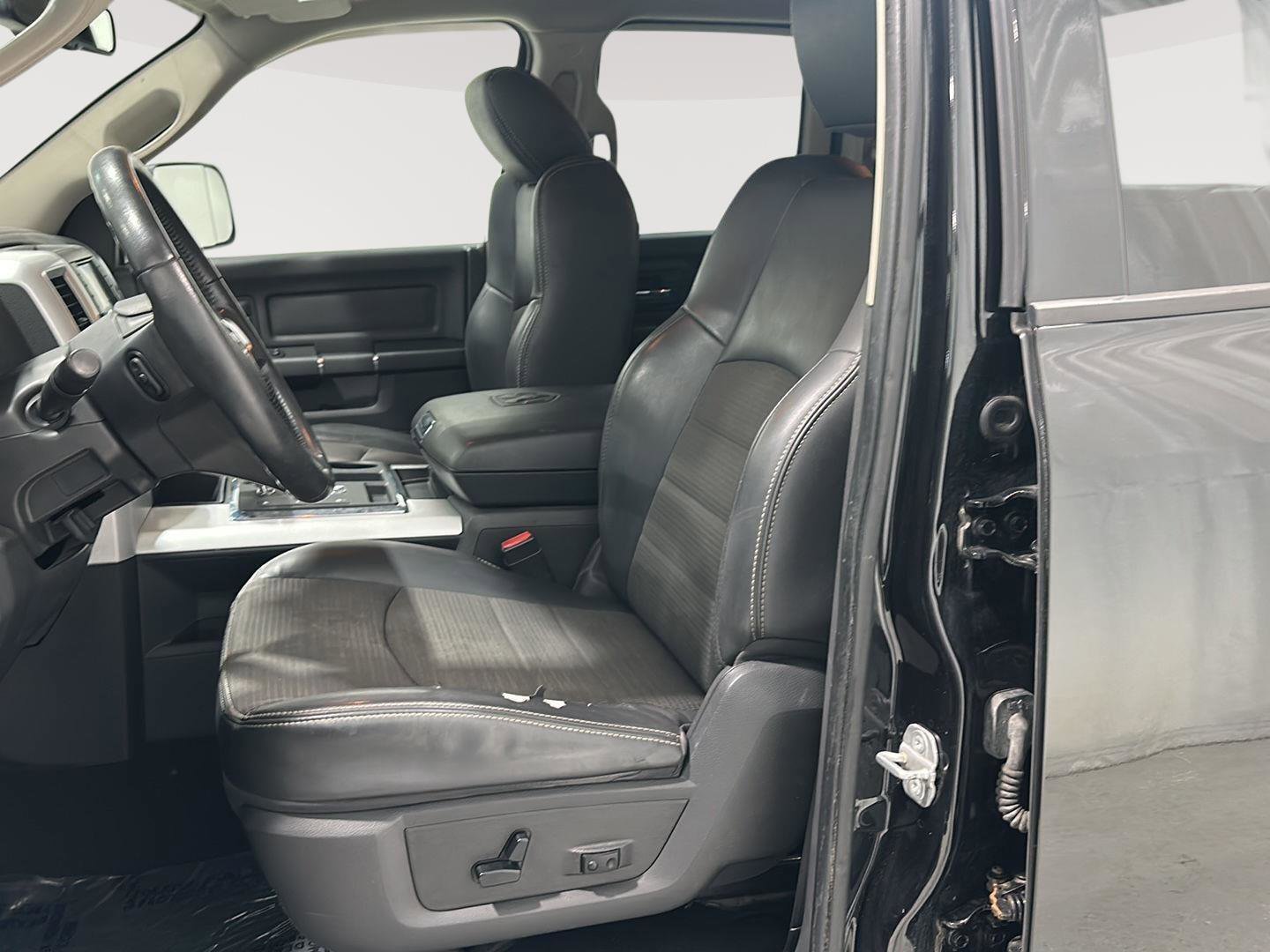 Used 2010 Dodge Ram 1500 Truck Sport image 16