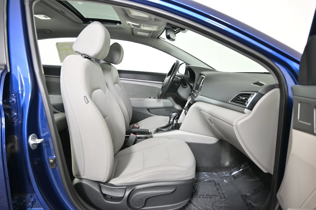 Used 2018 Hyundai Elantra Value Edition FWD image 13