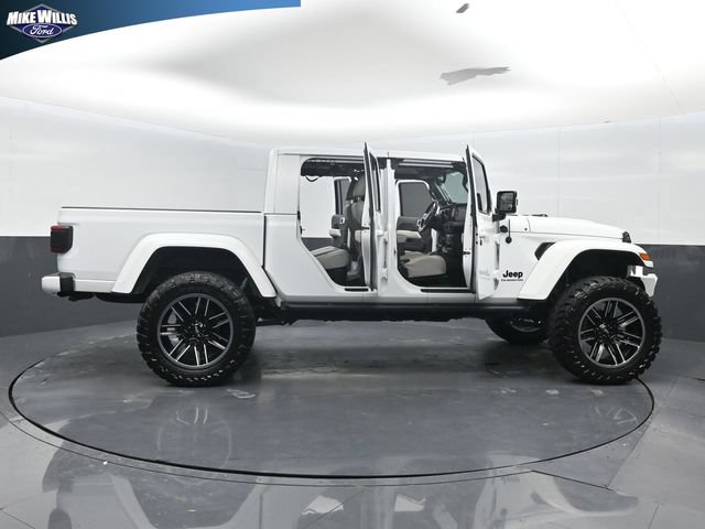 Used 2021 Jeep Gladiator Overland AWD/4WD image 27